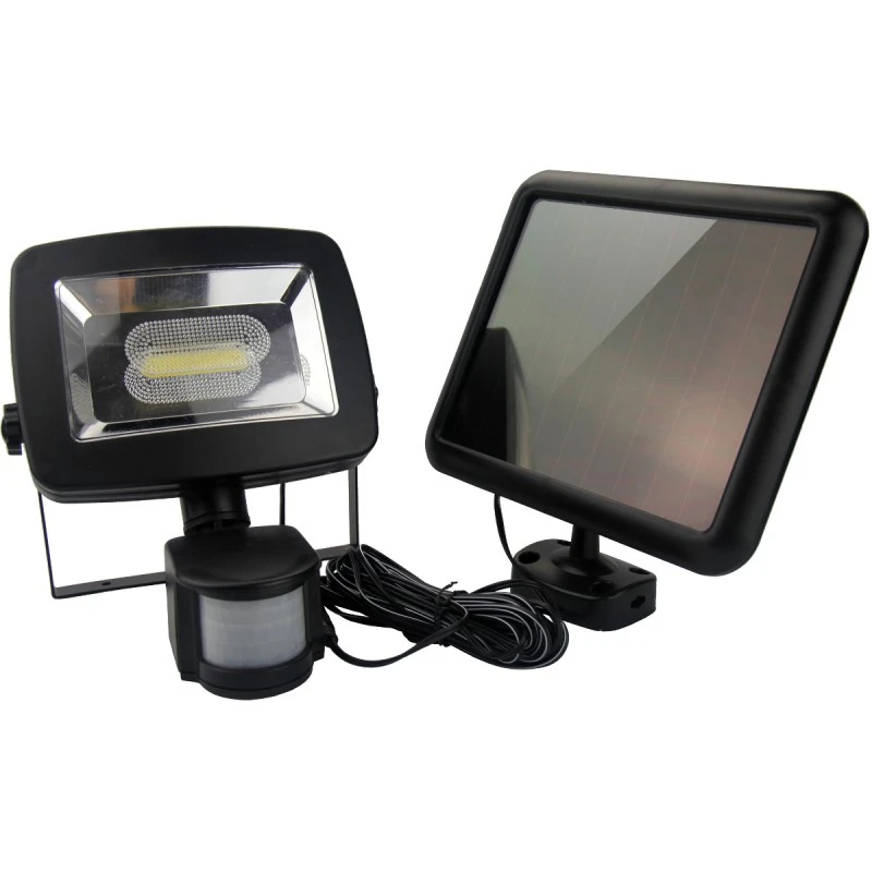 Spot Solaire Mural Clark 500lm 5W - MUNDUS 3 Spot Solaire Mural Clark 500lm 5W - MUNDUS