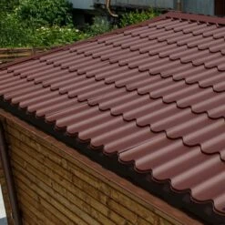 Tuiles Métalliques Marrons - Pack Prêt à La Pose Pour Abri Gardy Shelter 20m²